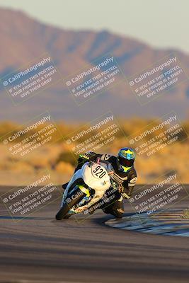 media/Jan-21-2023-CVMA (Sat) [[b9eef8ba1f]]/Race 13 500 Supersport-350 Supersport/